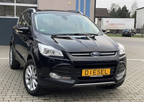 ford Ford Kuga cena 55900 przebieg: 146059, rok produkcji 2015 z Poręba